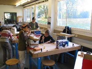 br-04-27-b04.jpg